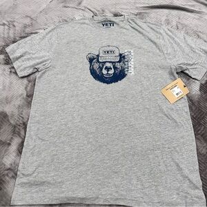 YETI Den Dweller Gray Bear Graphic Tee